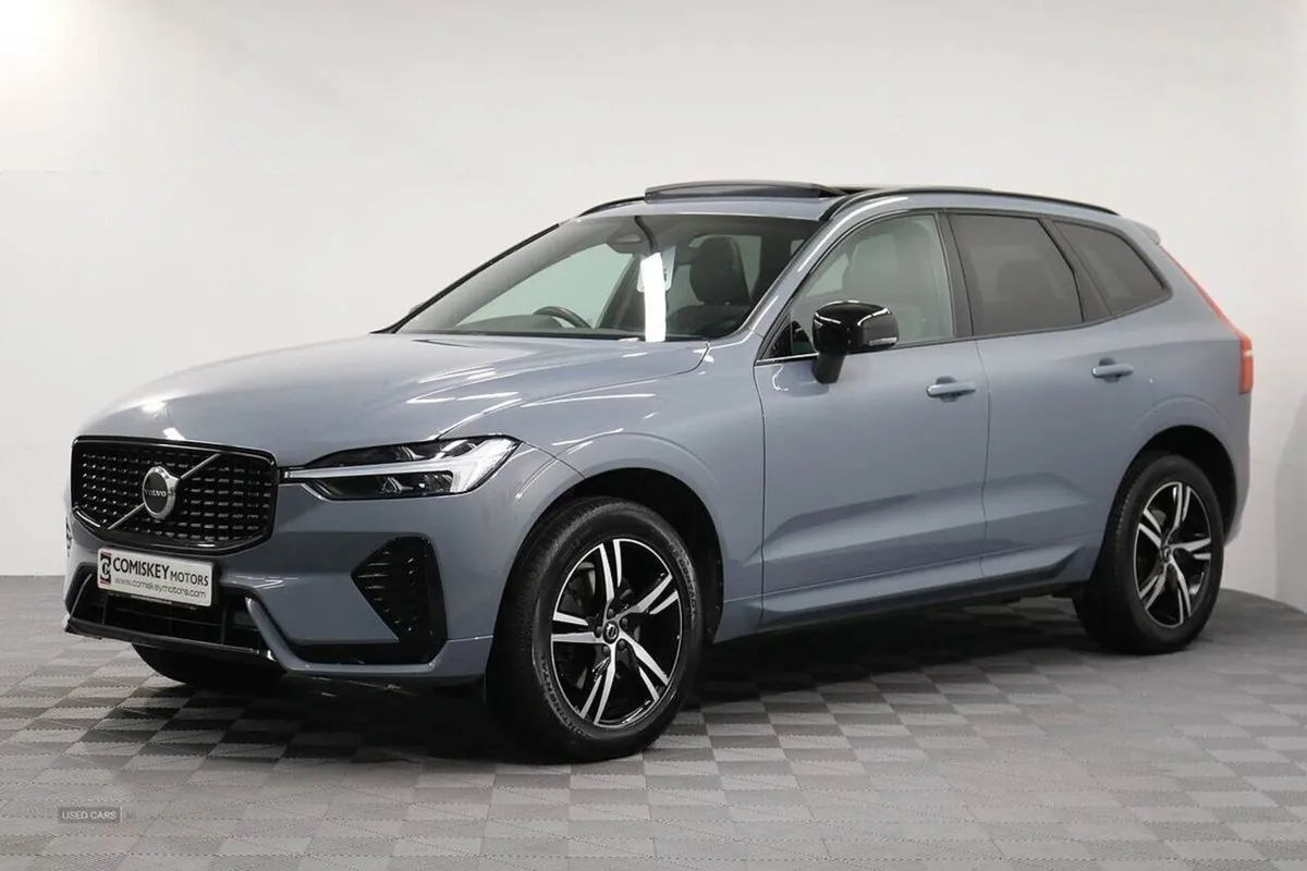 Volvo XC60 B4 Mhev R-design - Image 4