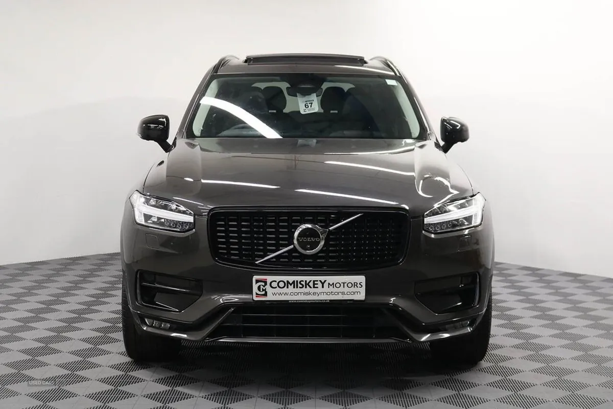 Volvo XC90 B5 Mhev Plus - Image 2