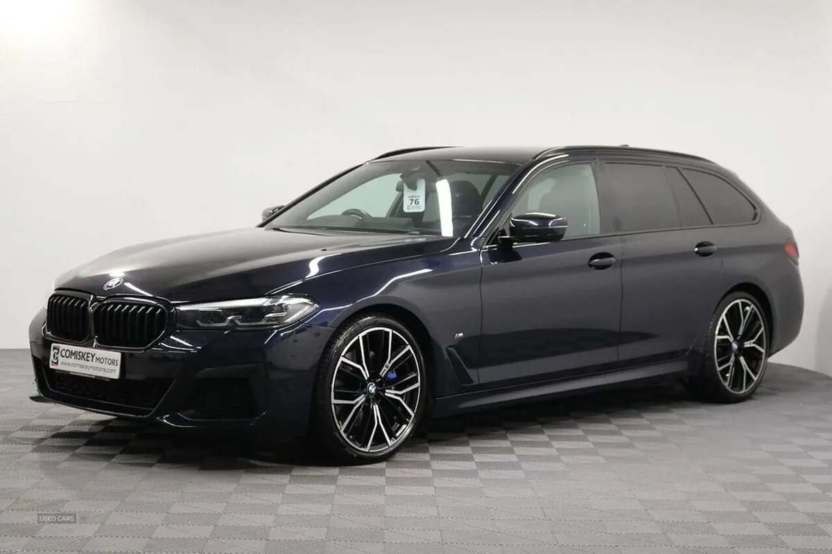 BMW 5 Series 520d MHT M Sport - Image 4