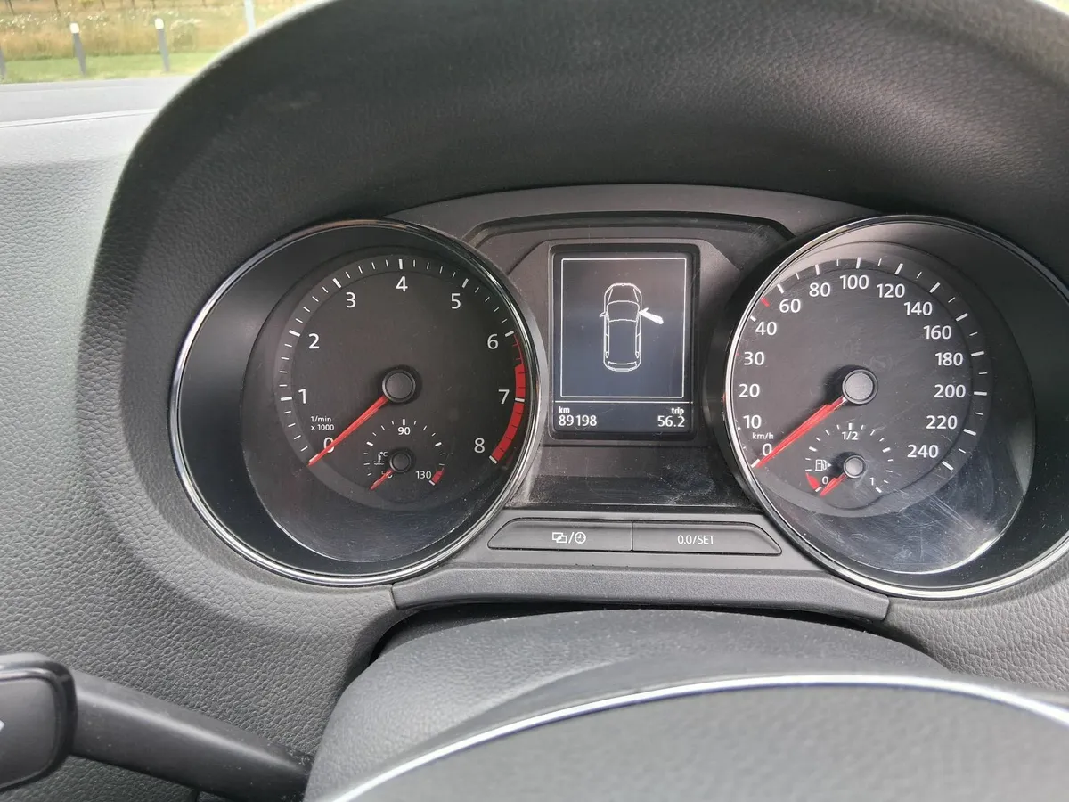 Volkswagen Polo 2016 - Image 4