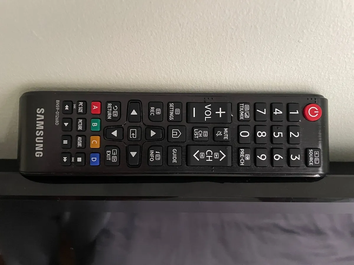 SAMSUNG TV 50" 4K (Smart) - Image 3