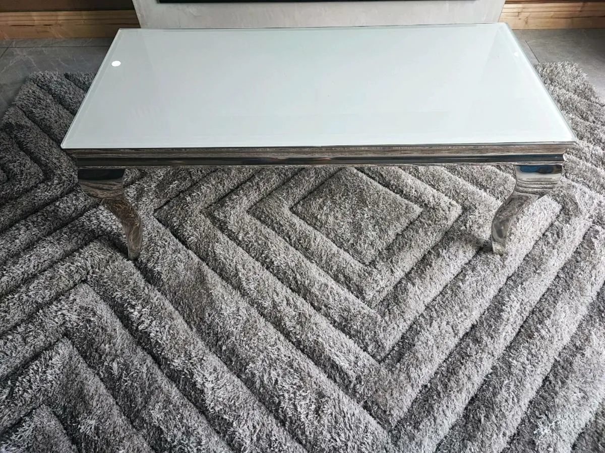 Coffee table - Image 1