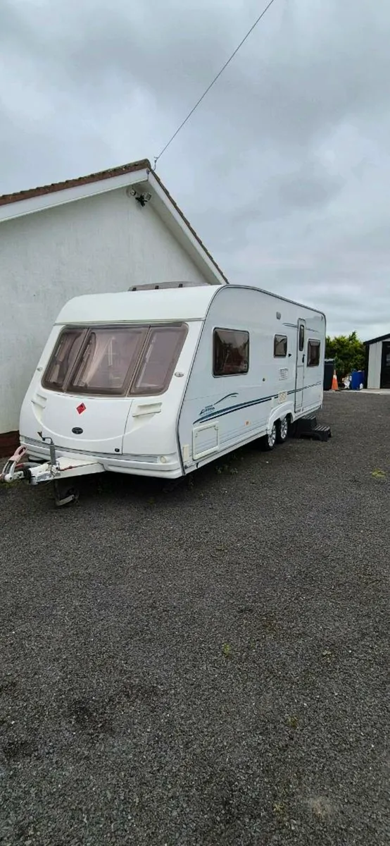 caravan - Image 1