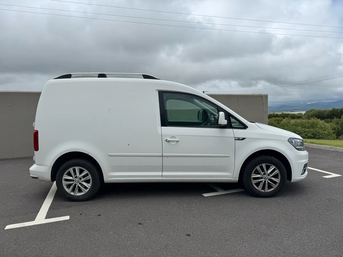 2015 VW Caddy Highline 1.6TDI Micro Camper - Image 4