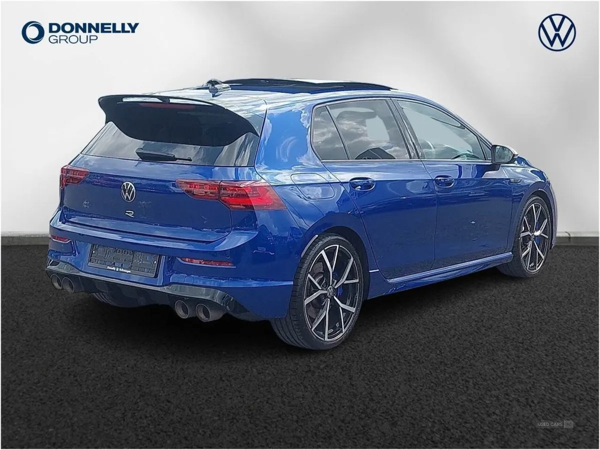 Volkswagen Golf 2.0 TSI 320 R 4motion 5dr DSG - Image 3
