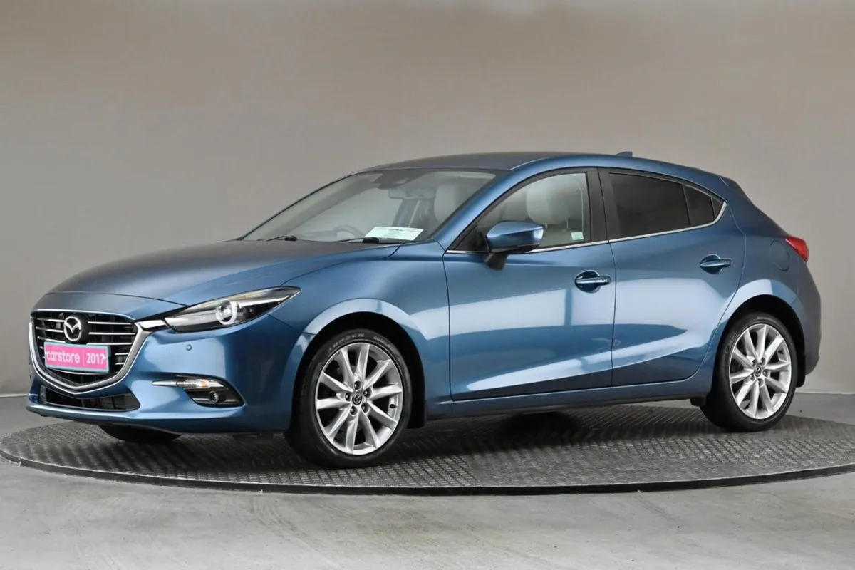 Mazda 3 2.0 6spd 120BHP  high Spec leather bose S - Image 4