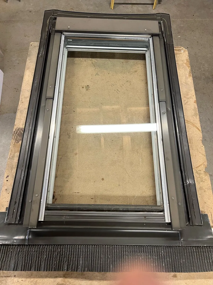 Velux window - Image 1