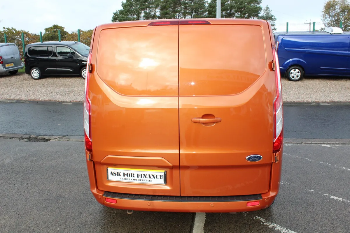 2019 Ford Transit Custom 320 L2H1 6Seat Limited - Image 4