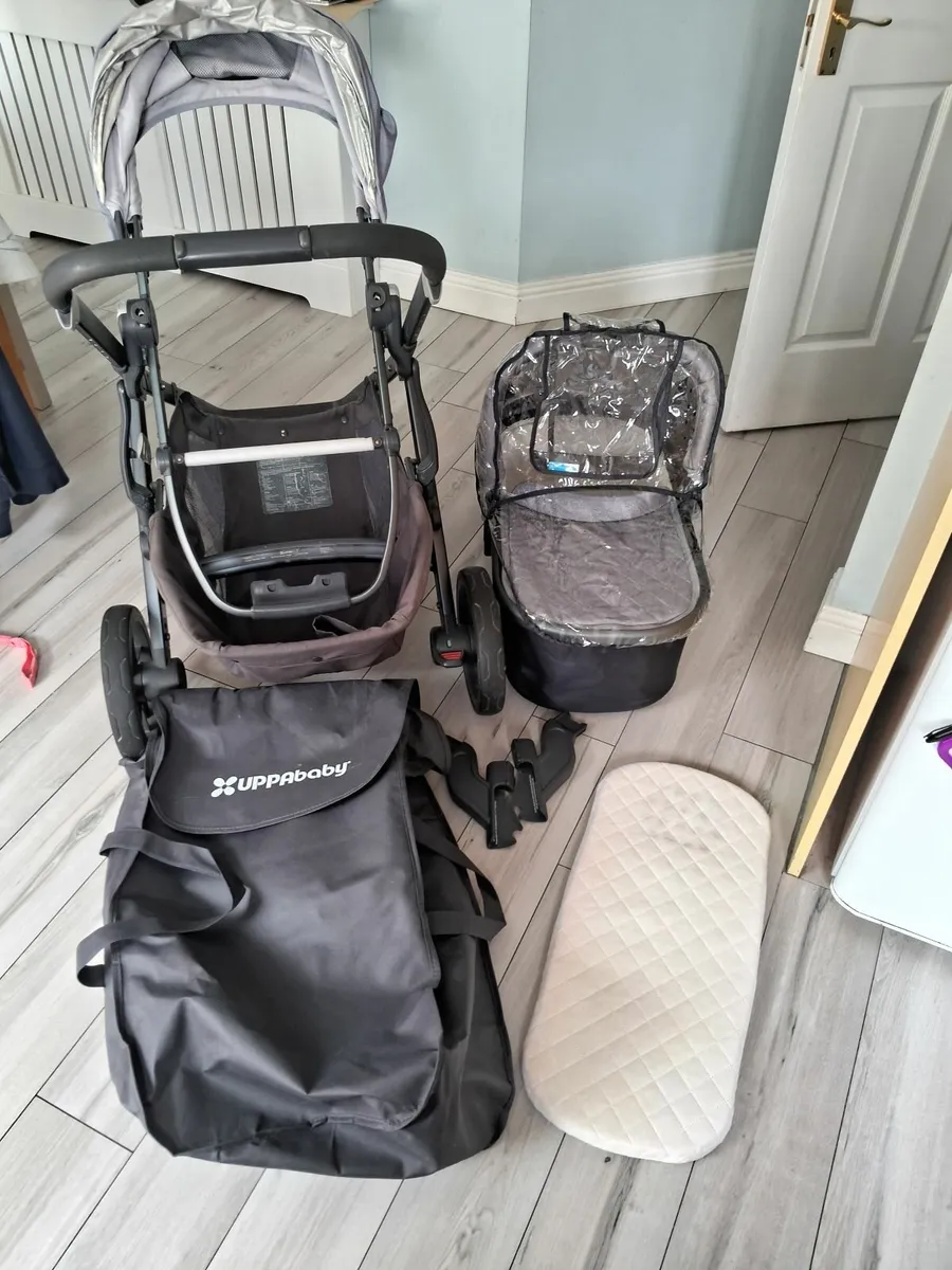 Uppa baby vista travel system - Image 2