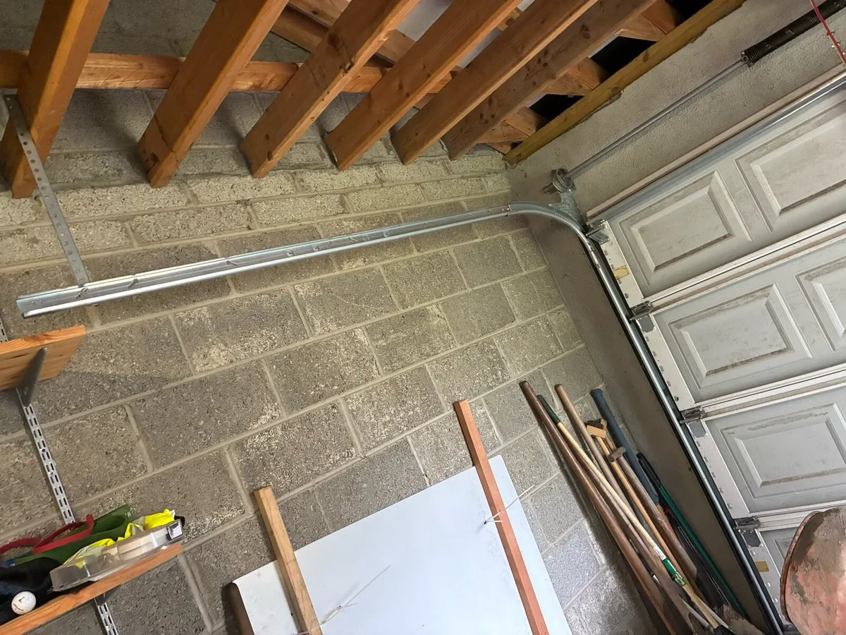 Garage door - Image 3