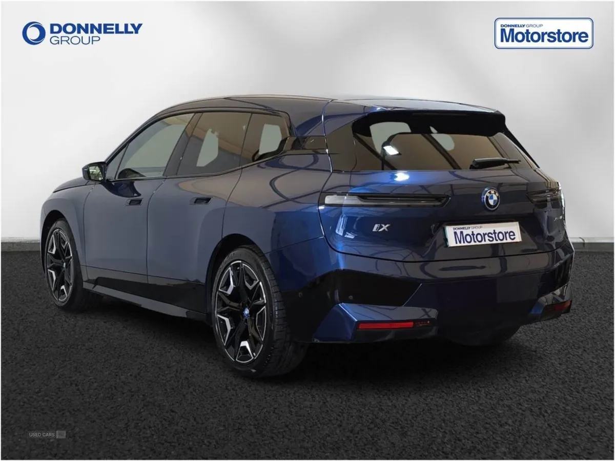BMW IX 240kW Xdrive40 M Sport 76.6kwh 5dr Auto - Image 2