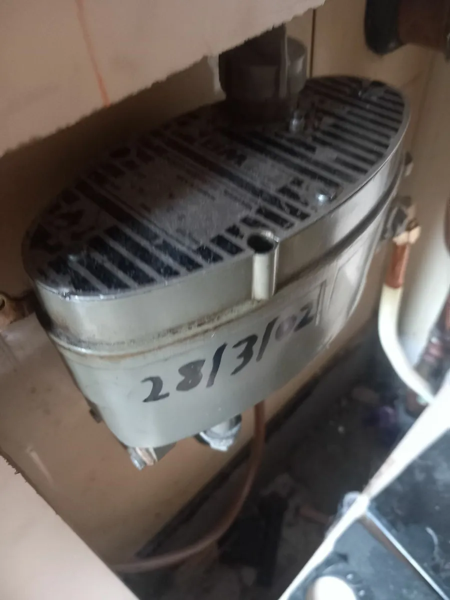 Royal Rayburn oil cooker - Image 4