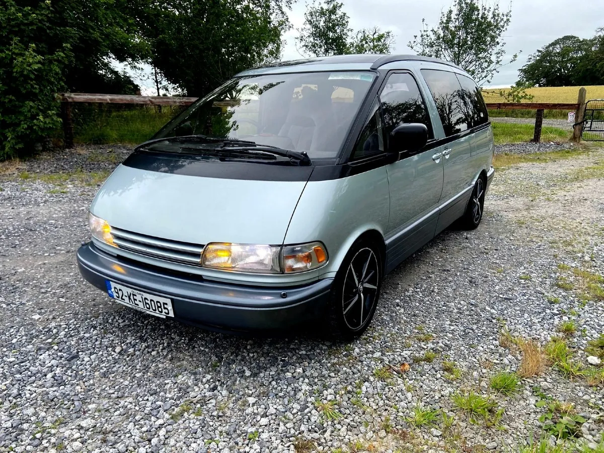 Toyota Estima 1992 - Image 3