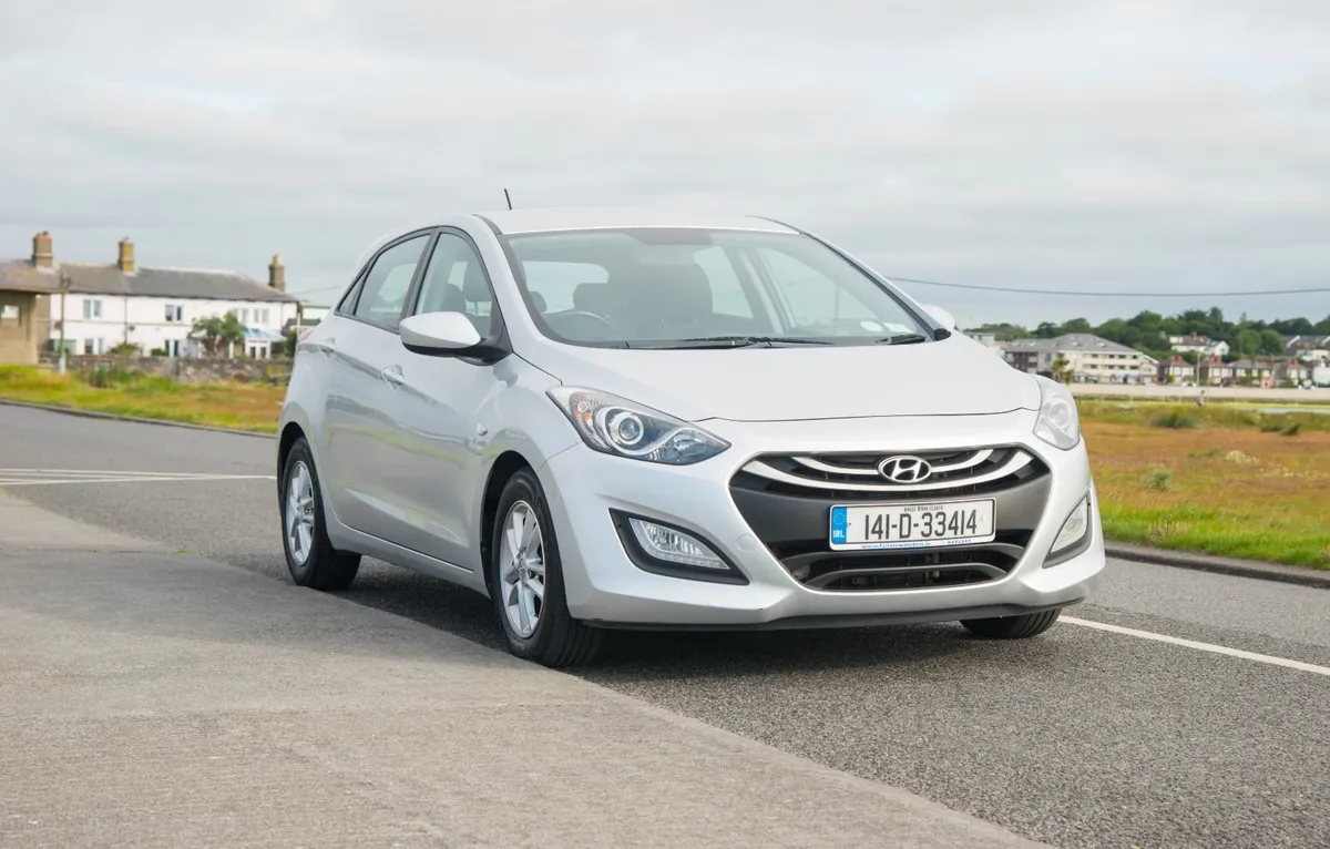 Hyundai i30 2014 - Image 2