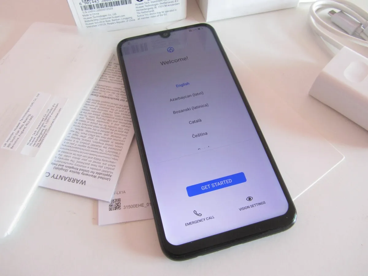 Huawei P Smart (2020) 128GB Midnight Black Simfree - Image 3