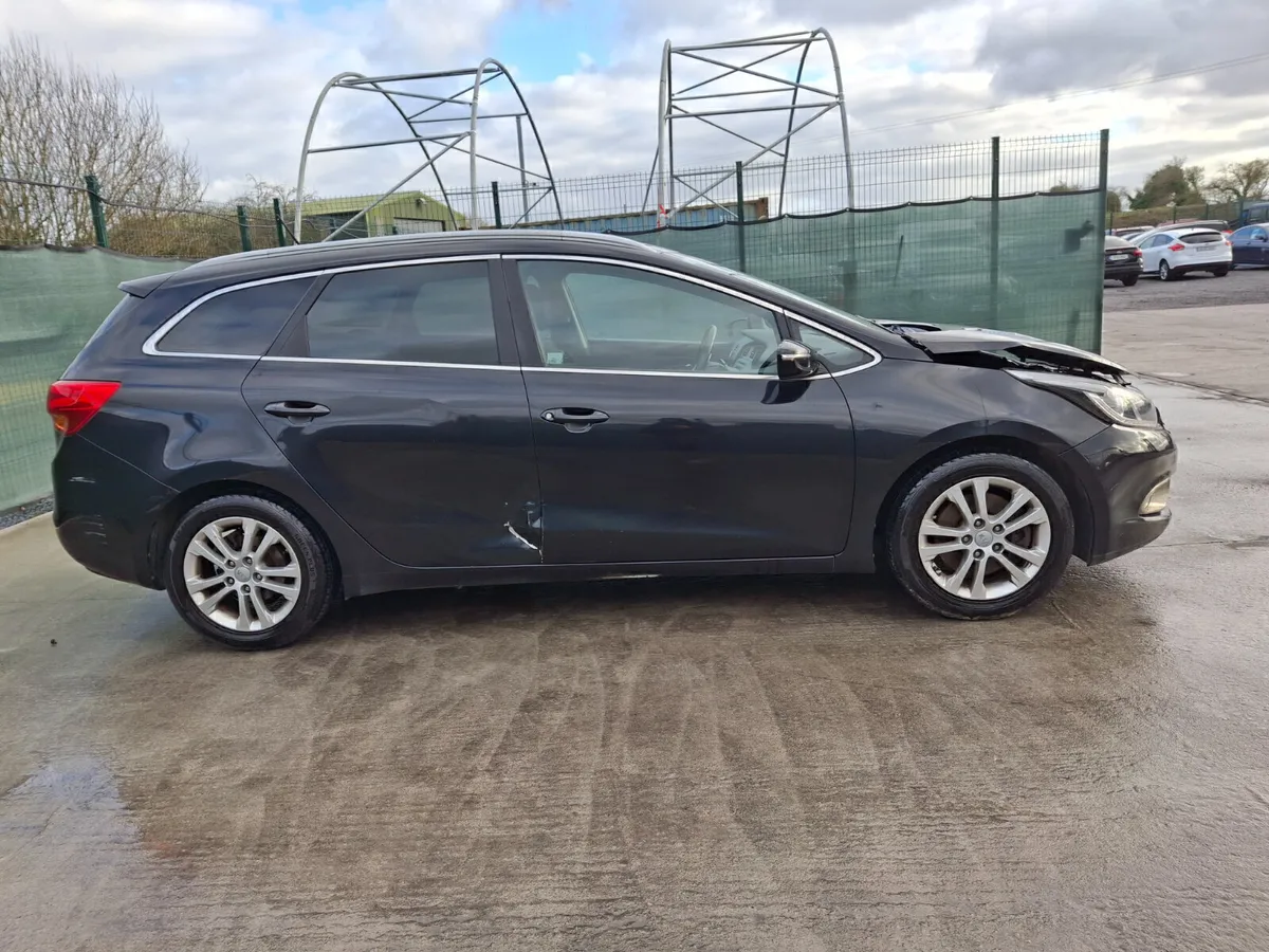*2015 Kia Ceed 1.6 Diesel - Image 3