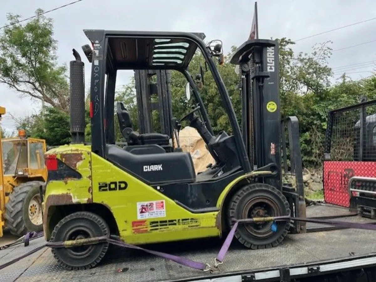 Clark S20D DIESEL FORKLIFT