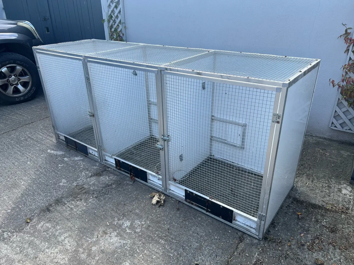 Aluminium Bird Cages - Image 3