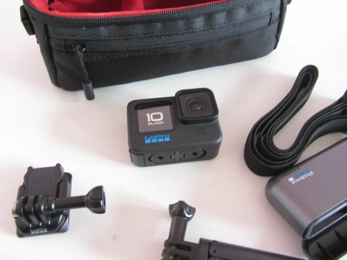 GoPro HERO10 Black 5,3K Streaming Action Camera - Image 2