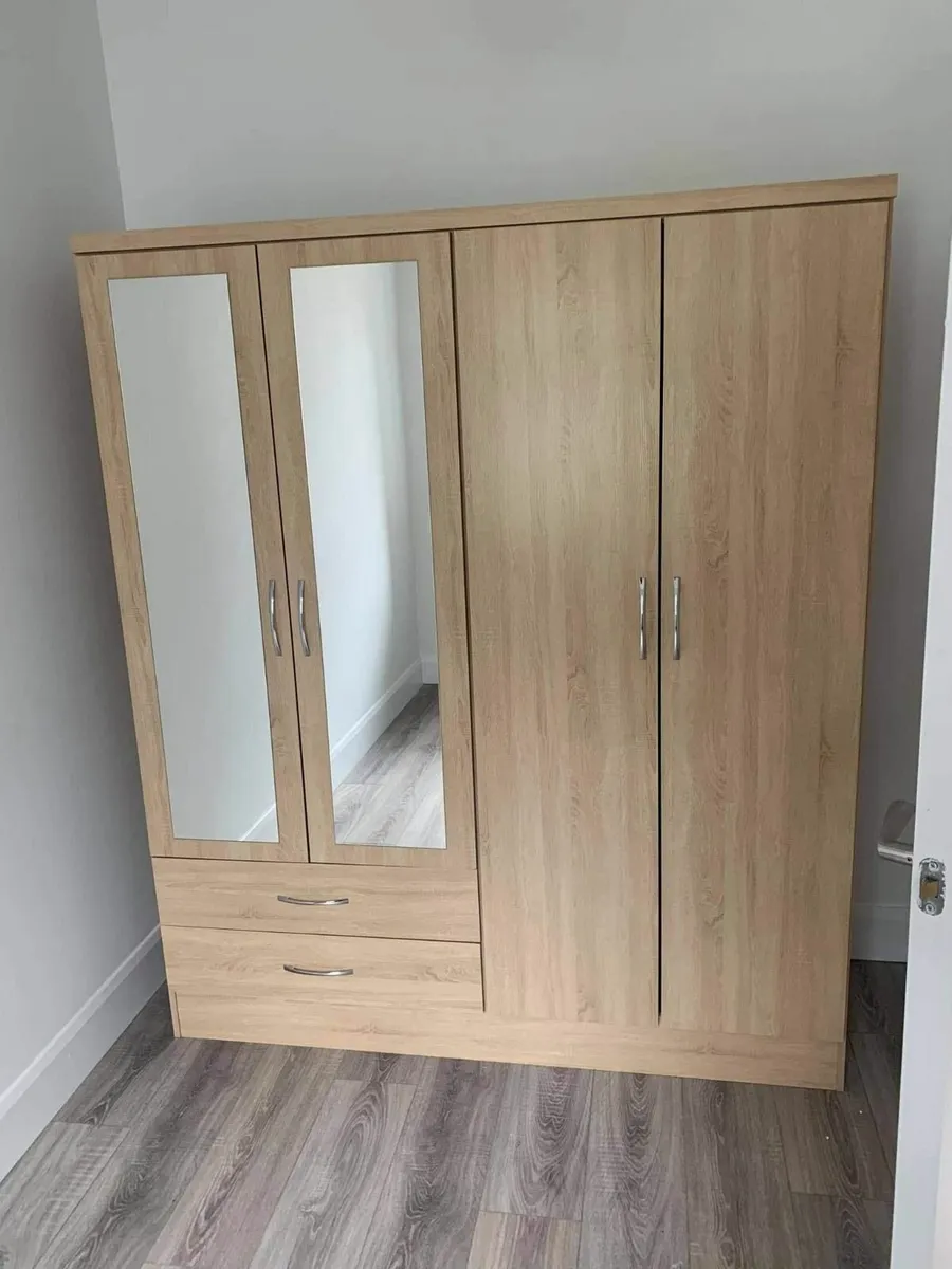 WARDROBES - Image 4