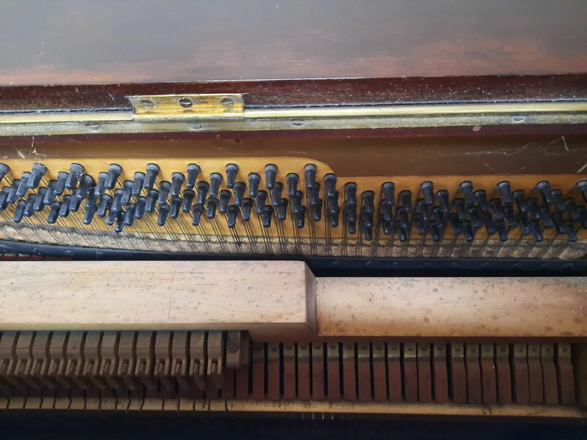 Piano - Image 2