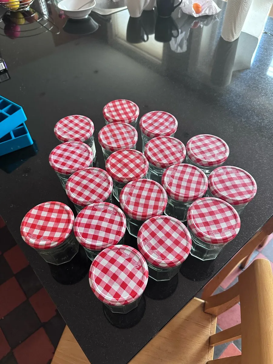 Jam jars
