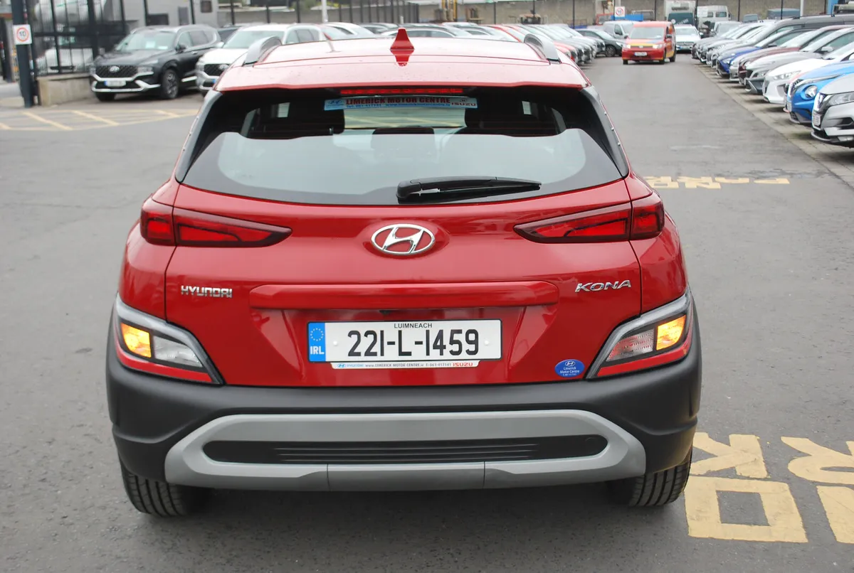 Hyundai KONA 2022 - Image 4