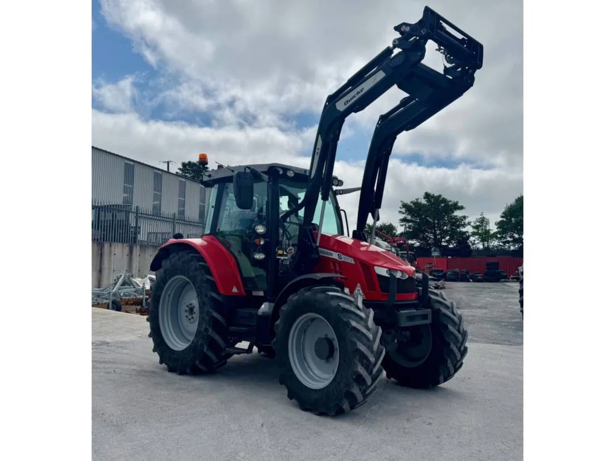 MF 5713S EFFICENT - Image 1