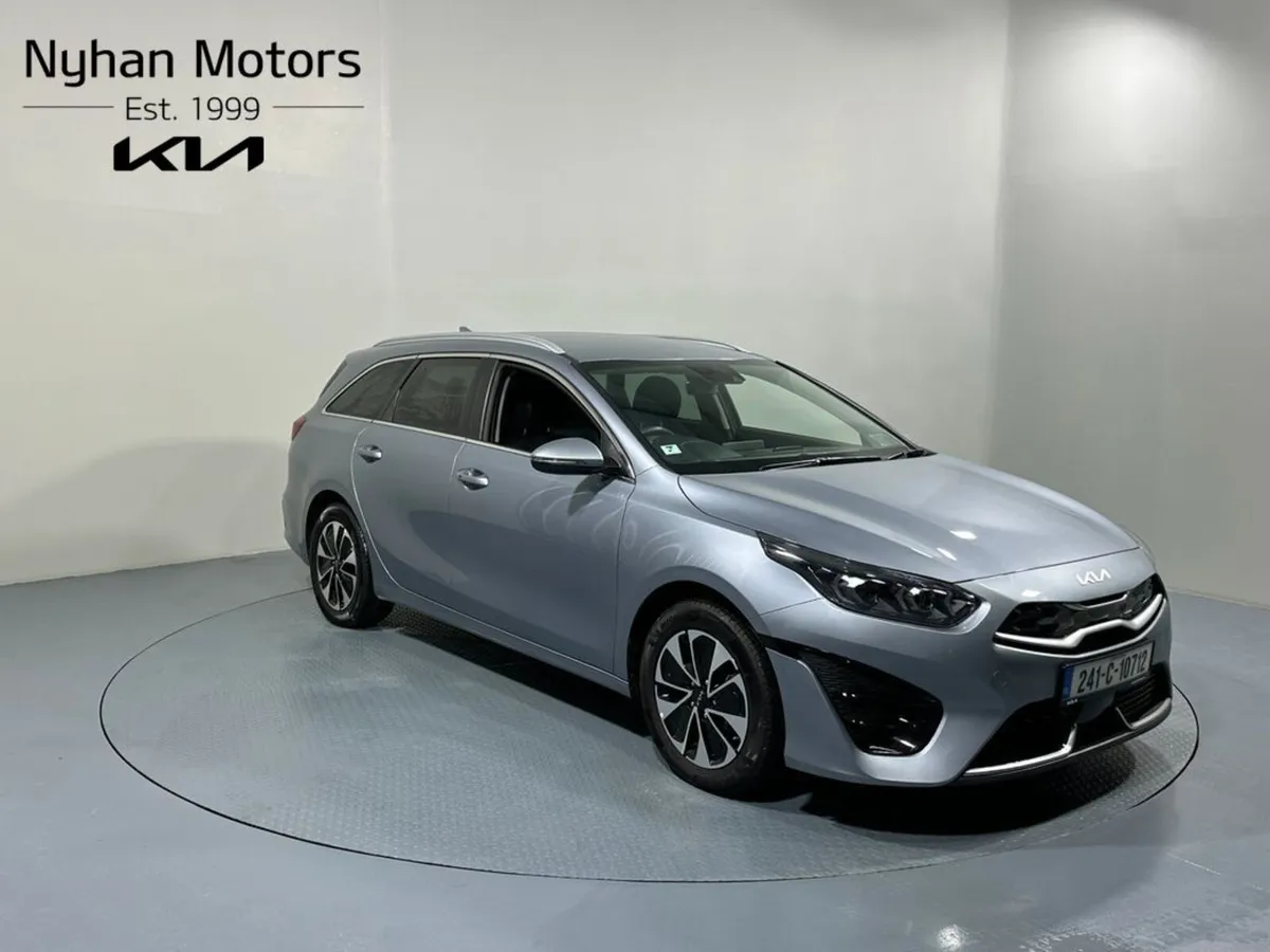 Kia Ceed Estate Sportswagon 1.6 Hybrid PHEV 241 (2 - Image 1