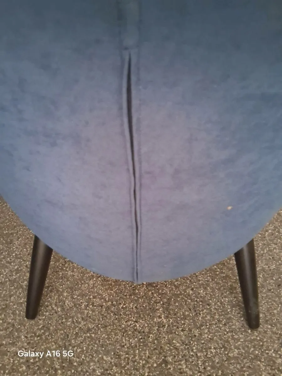 Chair - Image 3