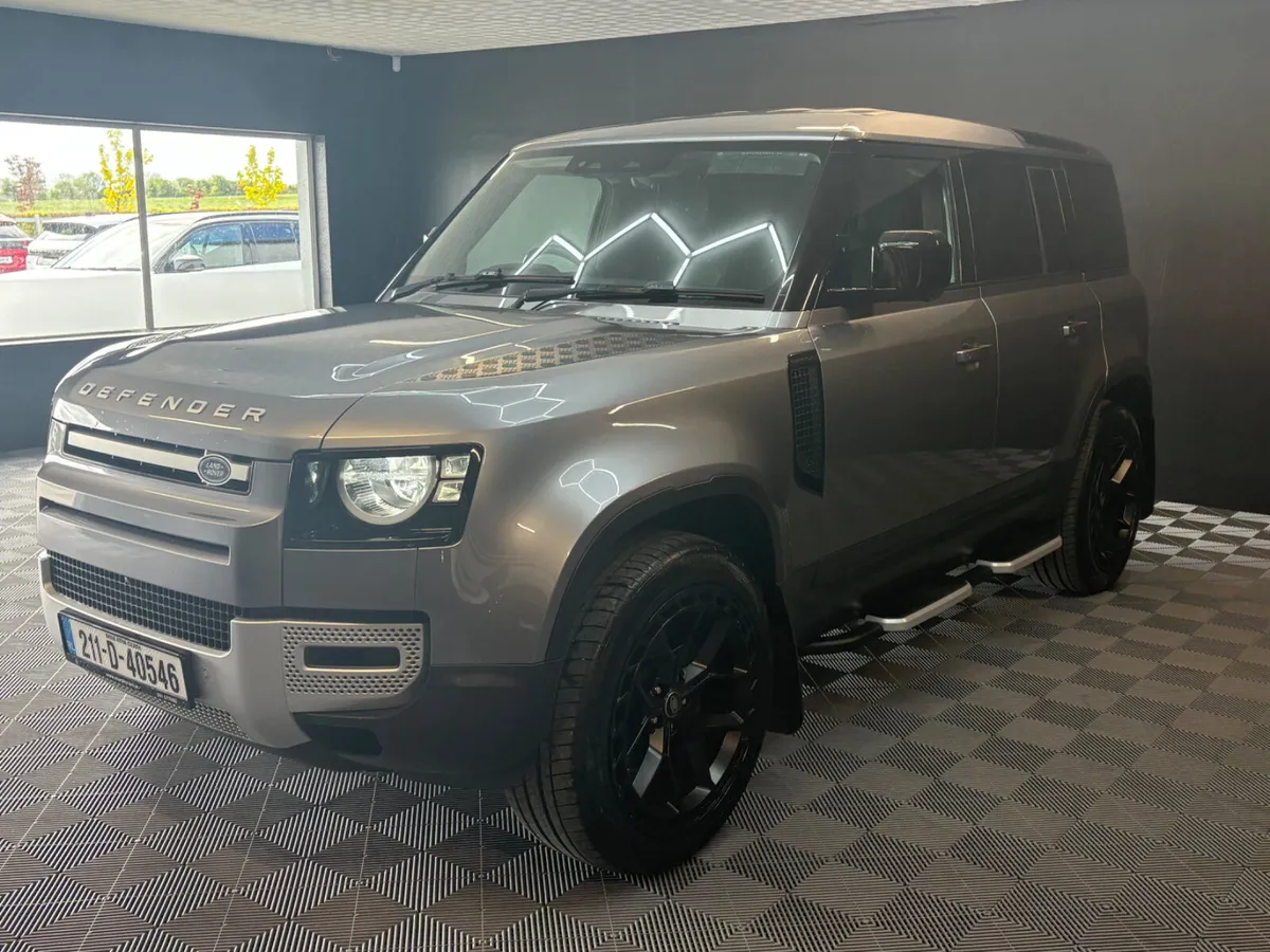 2021 Landrover Defender 110 3.0D Black Edition - Image 4