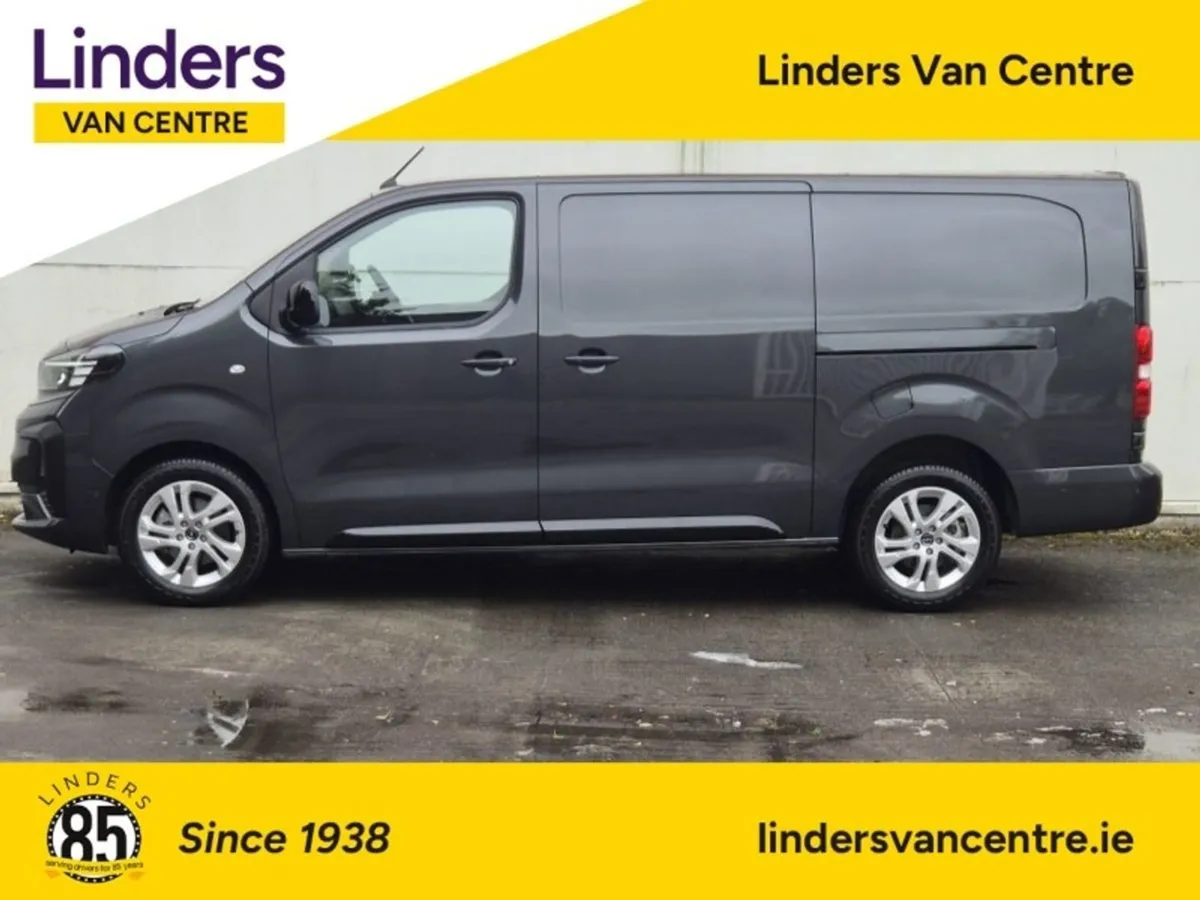 Opel Vivaro LWB 180BHP Auto - Huge Spec - Image 4