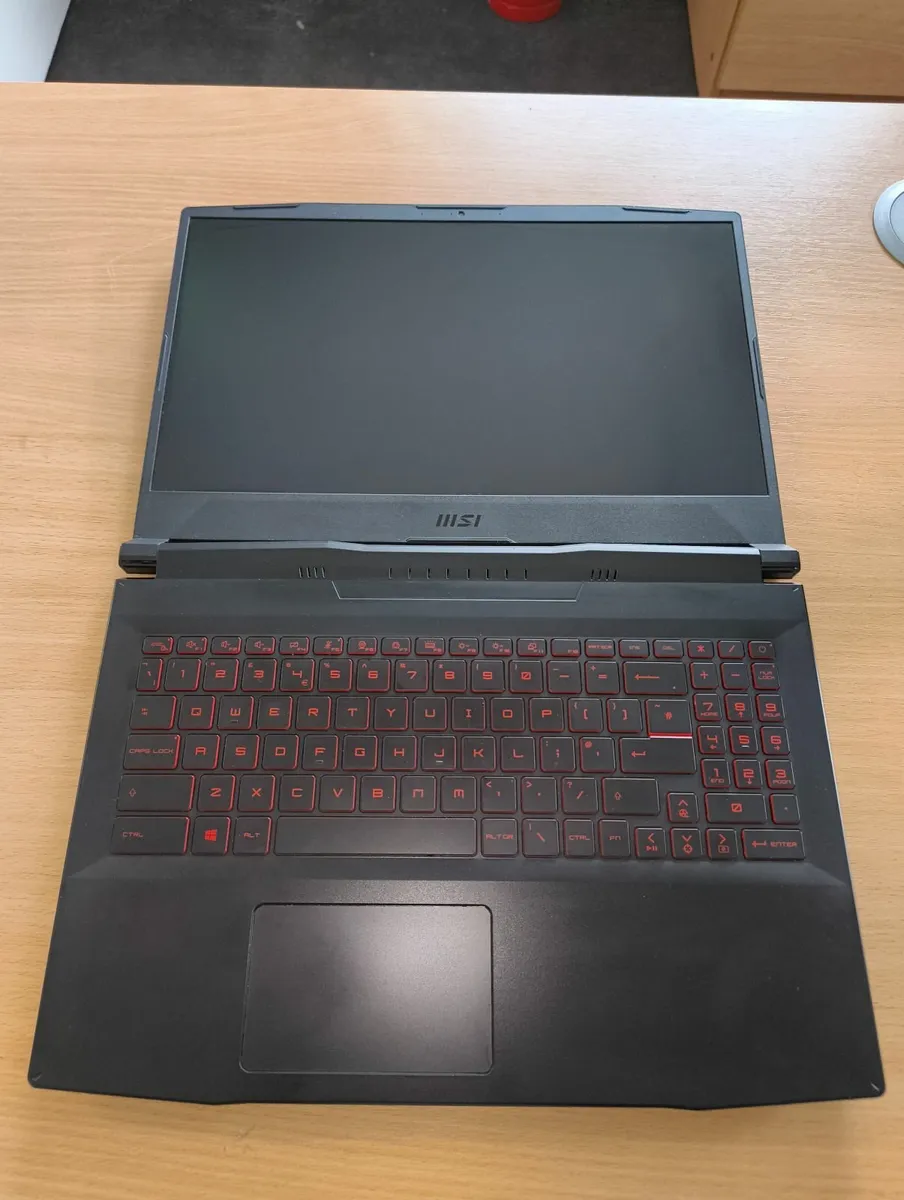 MSI Katana GF66, 144hz, Intel i5, RTX 1650, Gaming - Image 2