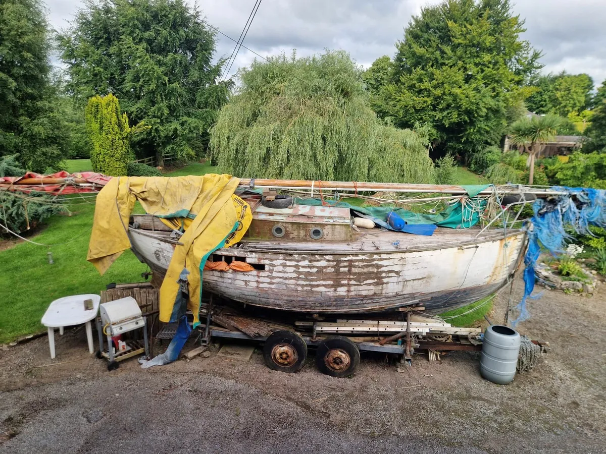 Yacht - Image 2