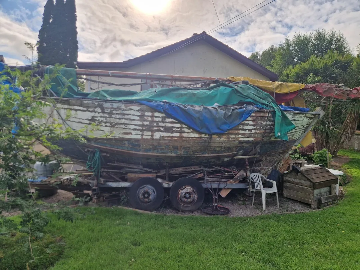 Yacht - Image 3