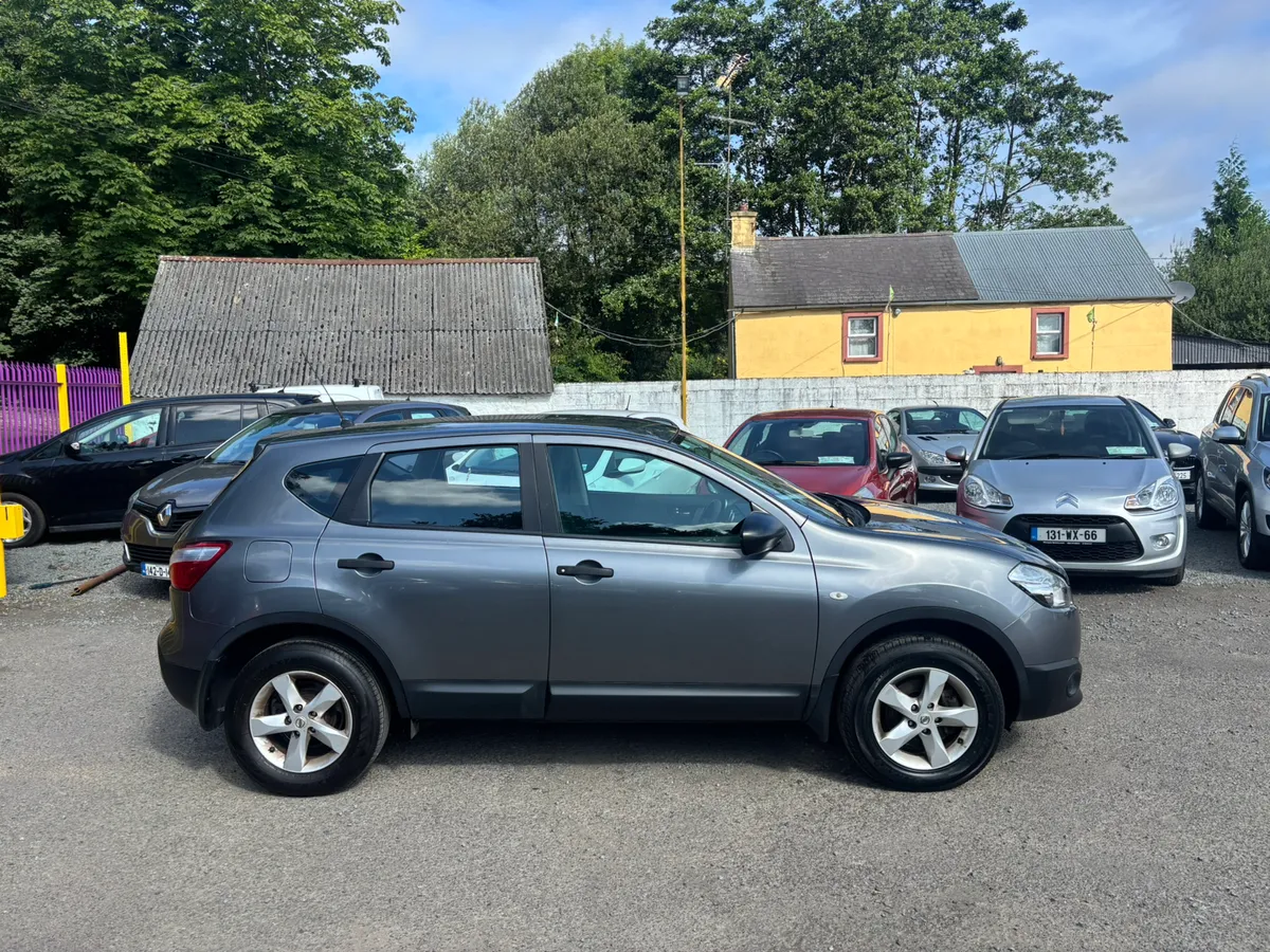 Low Mileage Nissan Qashqai New NCT Warranty - Image 3