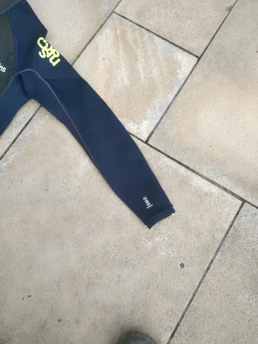 Wetsuit - Image 4