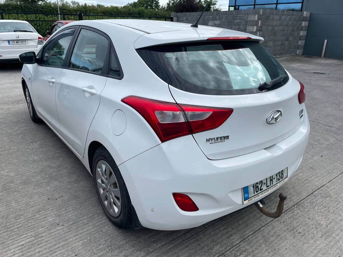 2016 Hyundai i30 - Image 4