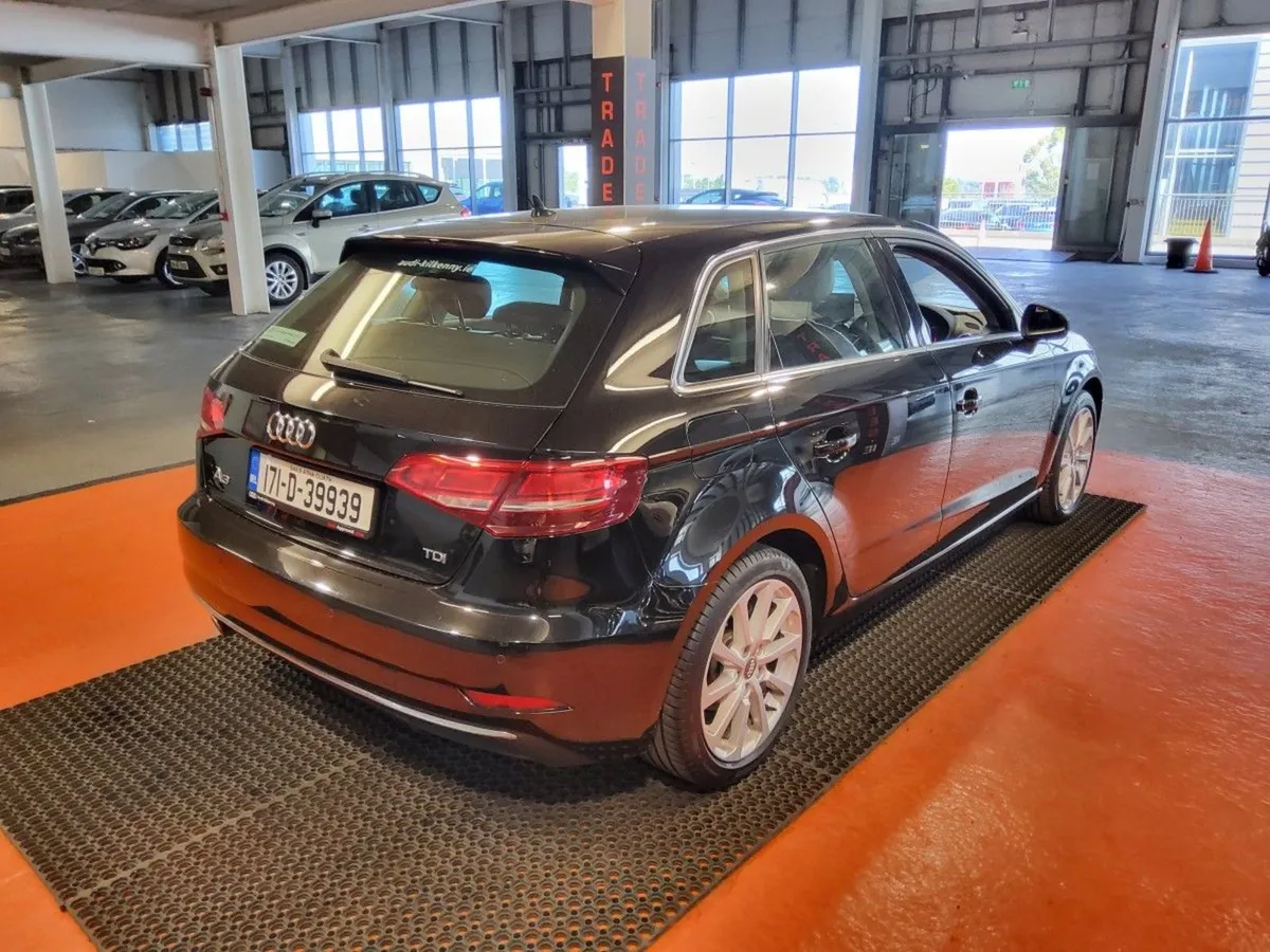 Audi A3 1.6tdi 110 SE - Image 3