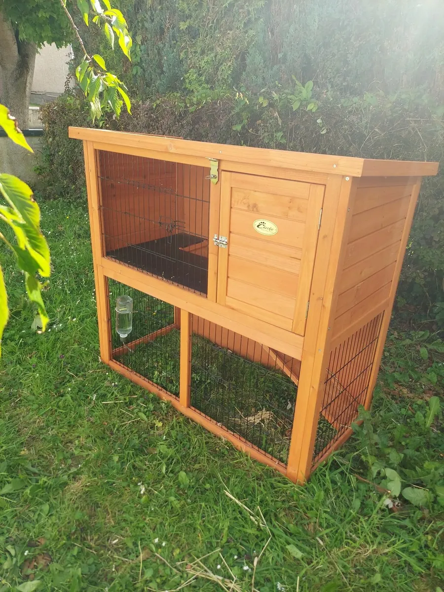 Rabbit hutch - Image 3
