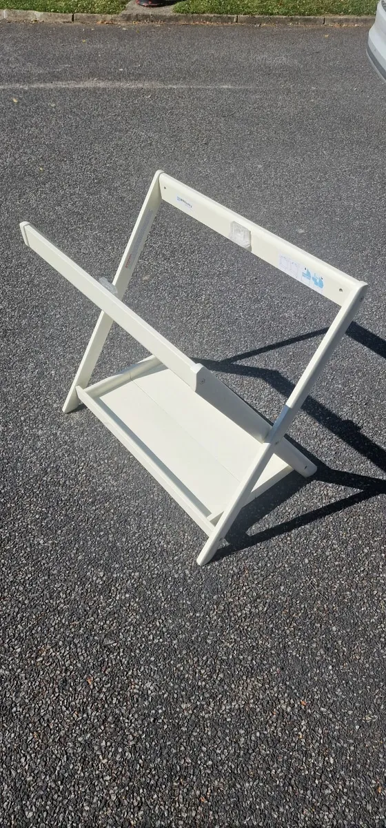 Uppababy Vista Cot Stand - Image 2