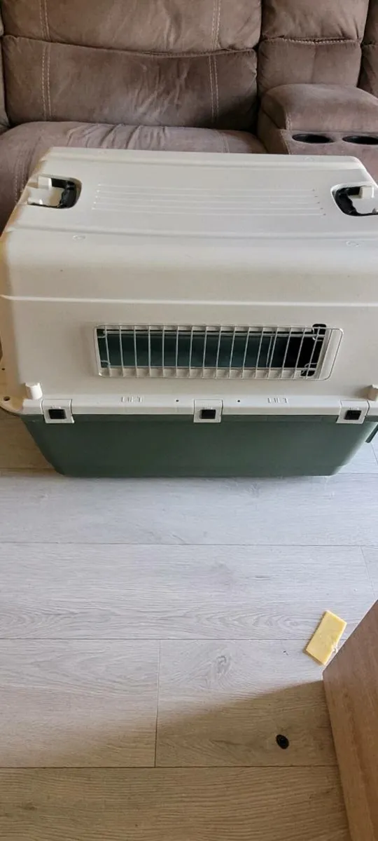 Dog crate - Image 2