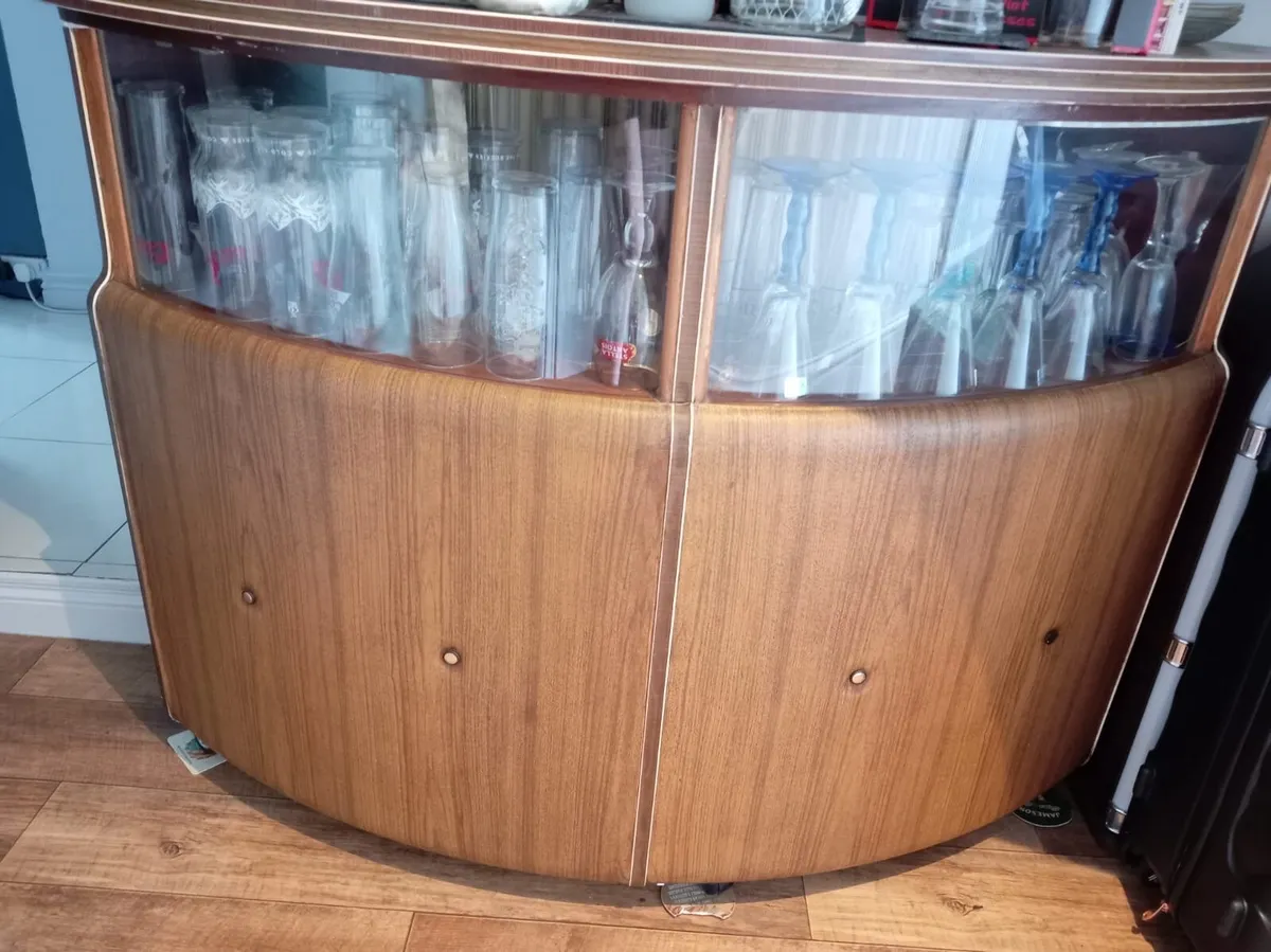 Retro bar - Image 3