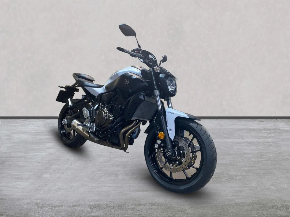 YAMAHA MT-07 ABS with 83 Miles, NI  Reg - Image 3