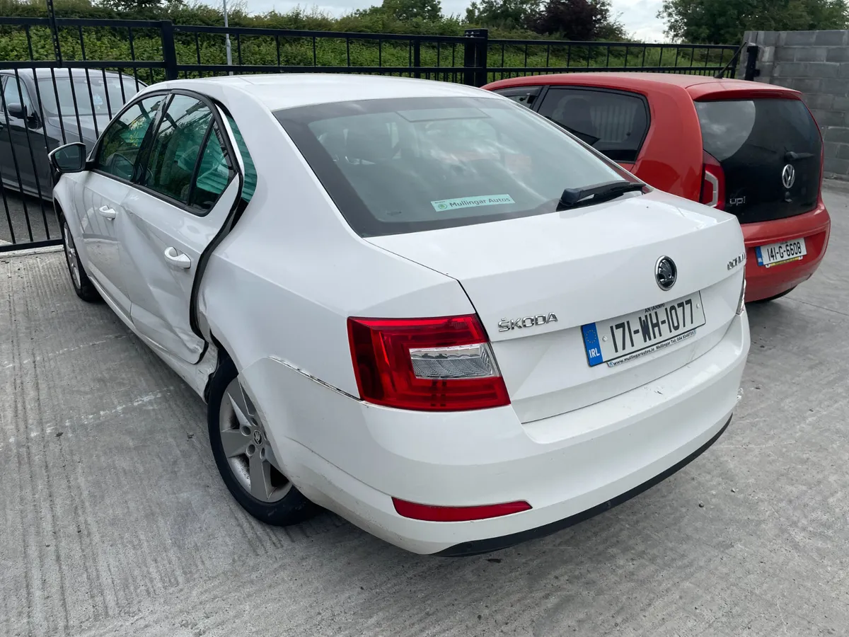 2017 Skoda Octavia - Image 4