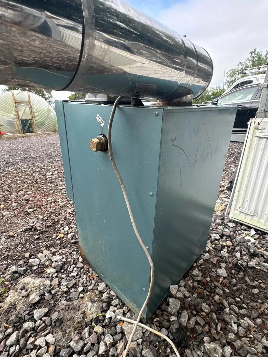 Grant Vortex Condensing Boiler House 90-120 - Image 4