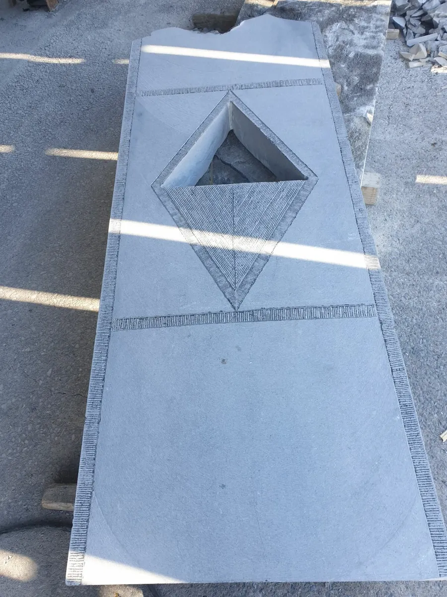 Killkenny limestone garden standing feature stone - Image 4