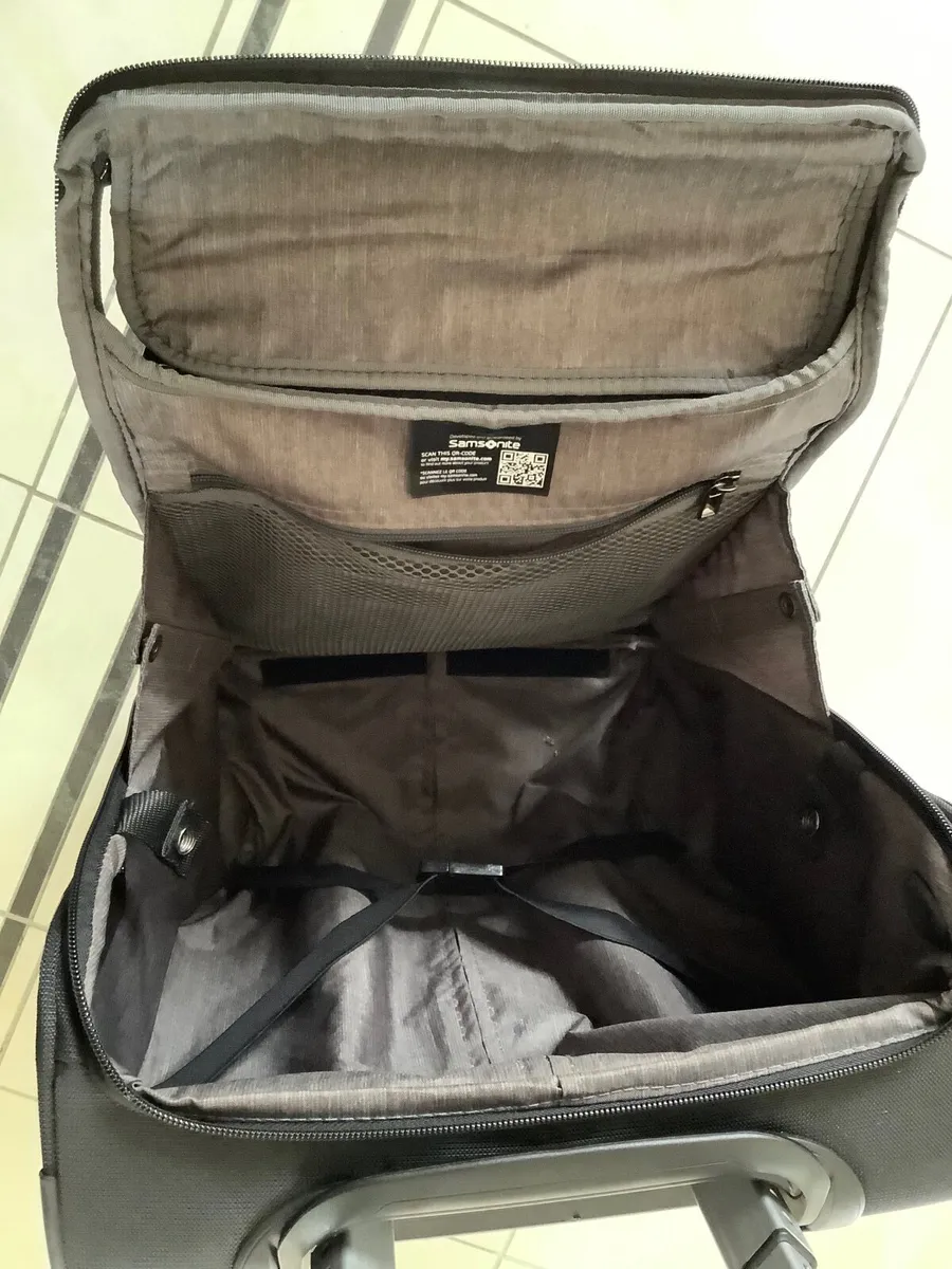 Samsonite Underseat roller suitcase - Image 3