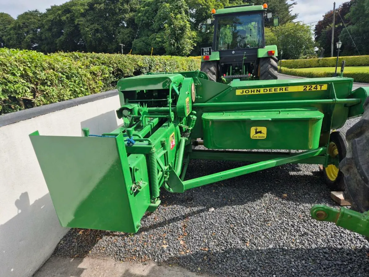 Square Baler - Image 2