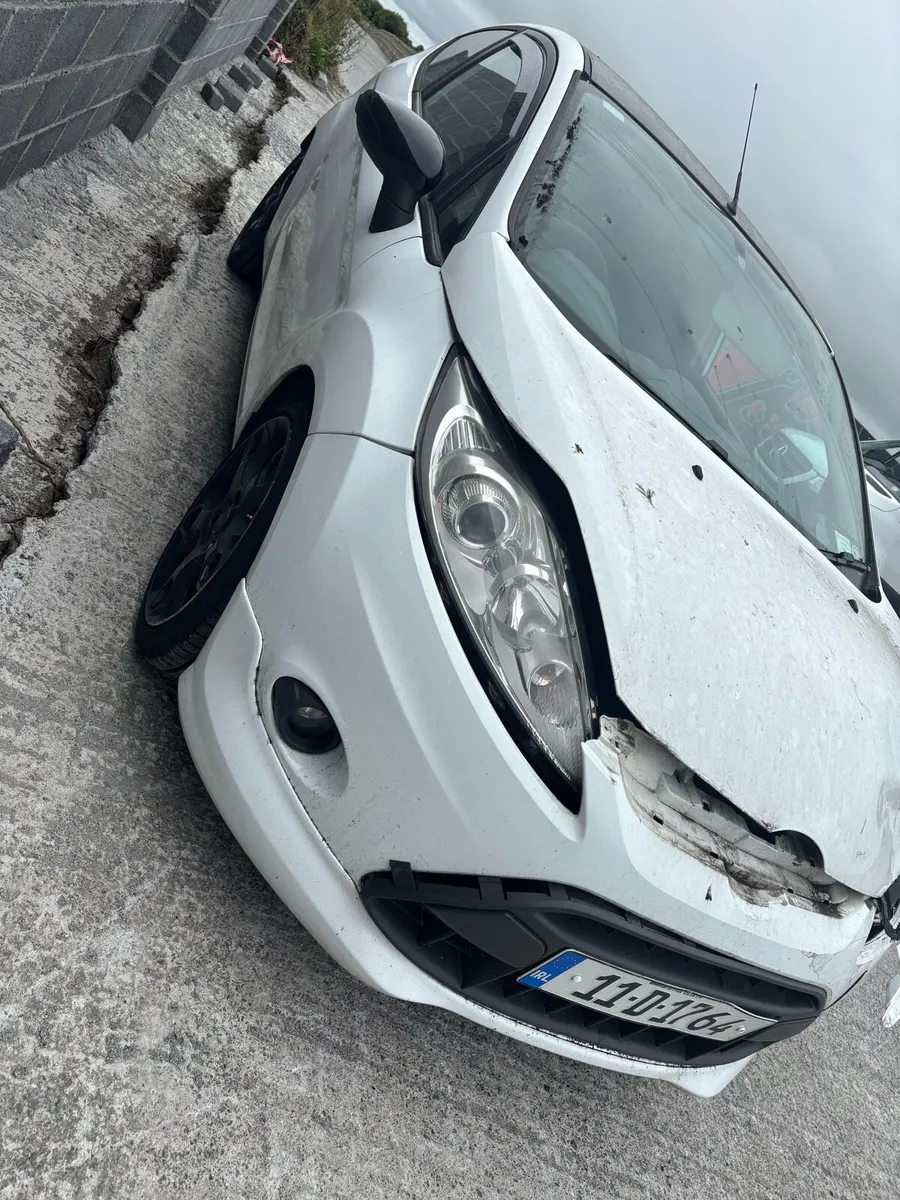 2011 ford fiesta 1.6 petrol for sale - Image 4